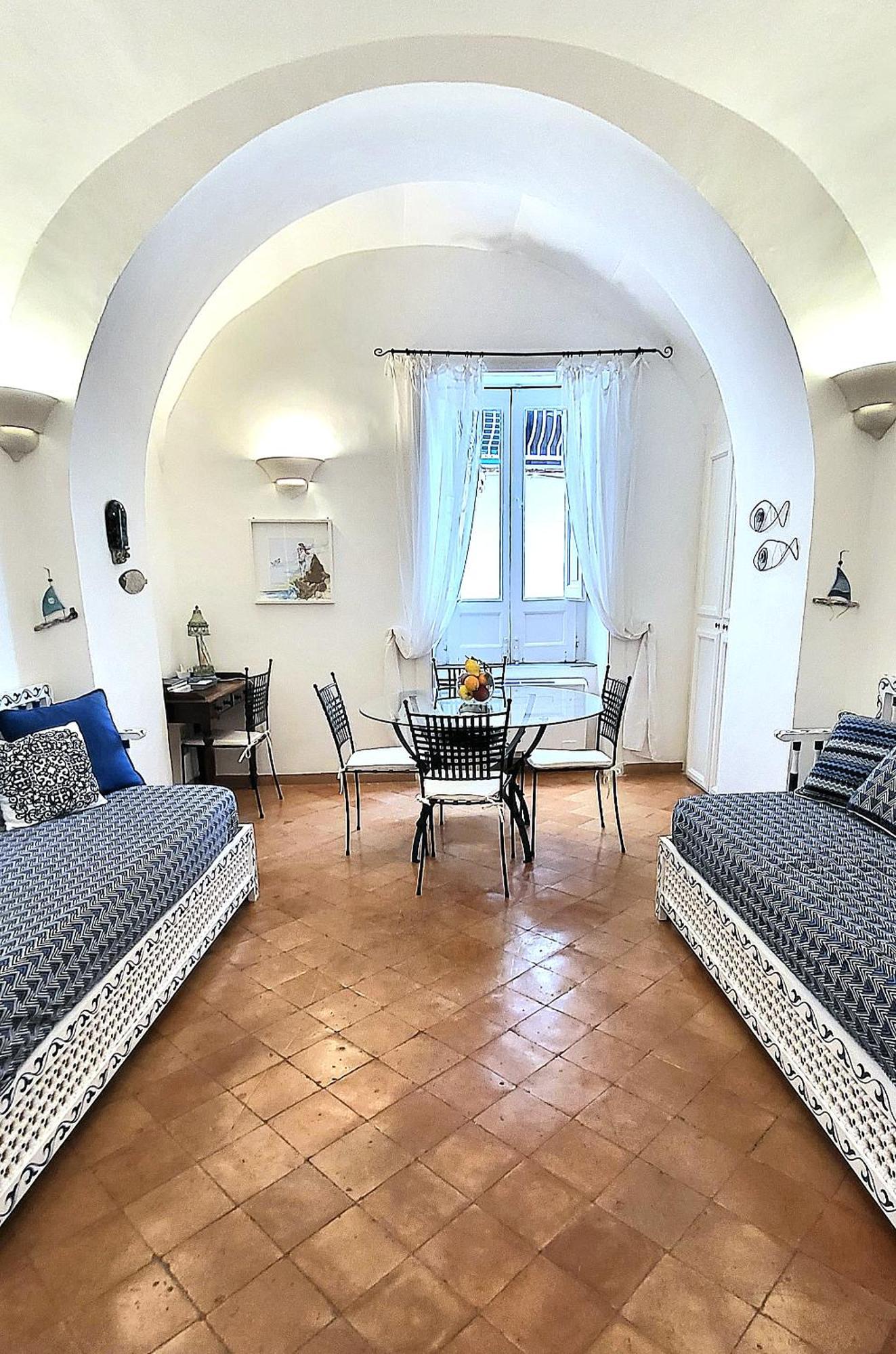 Апартаменты Vicolo 23 House Атрани Экстерьер фото